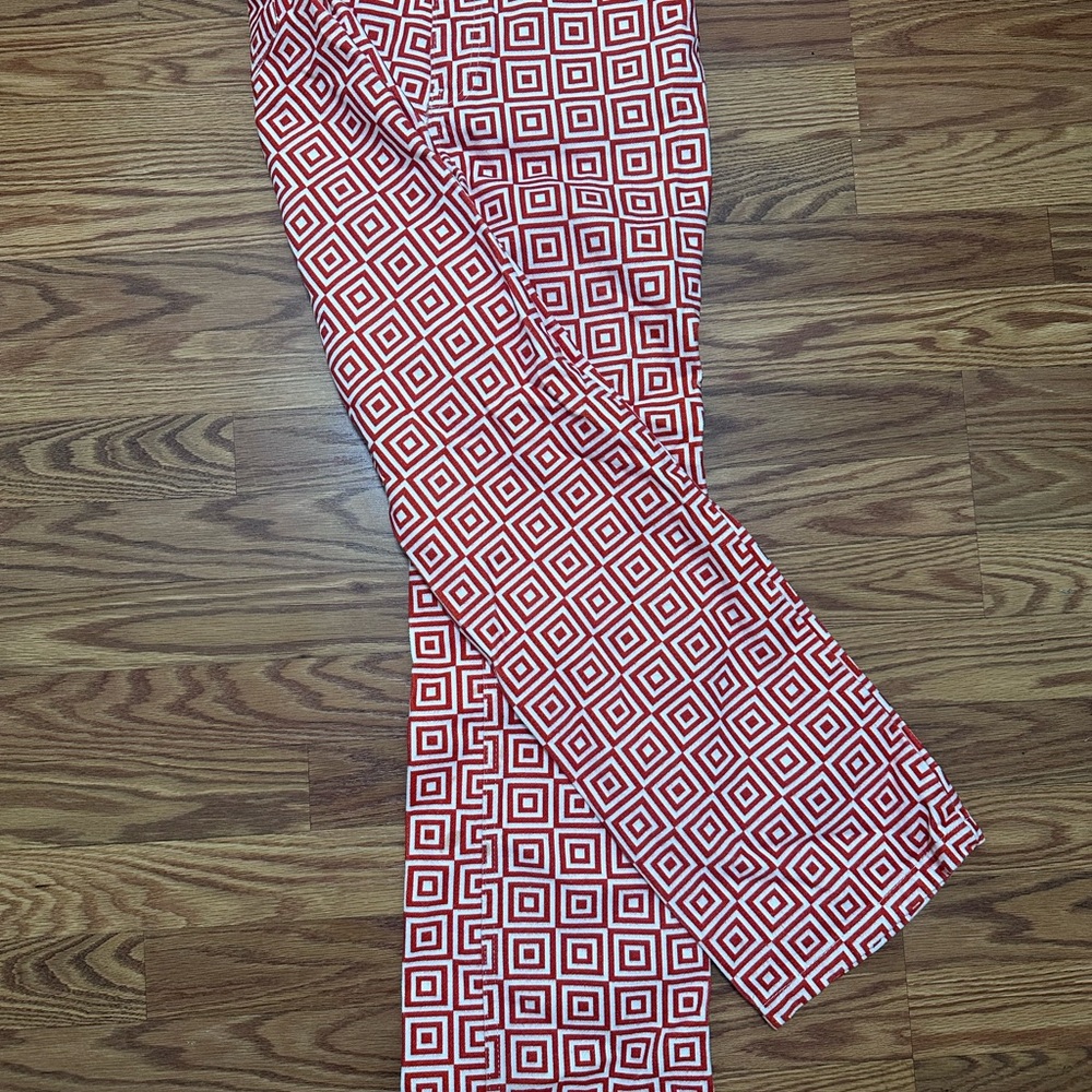 Ragged Red Square Pattern Pants - Picture 3 of 5